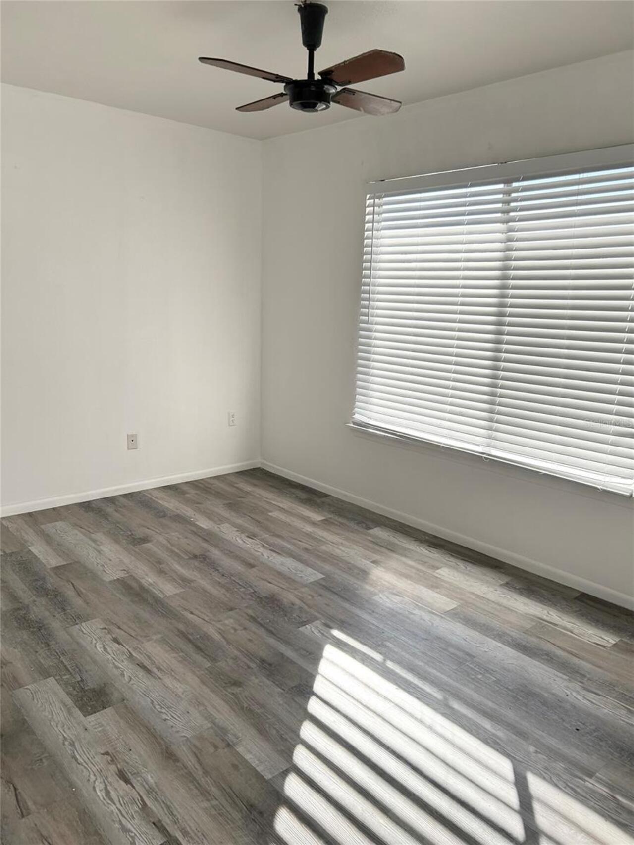 Listing Photo 37