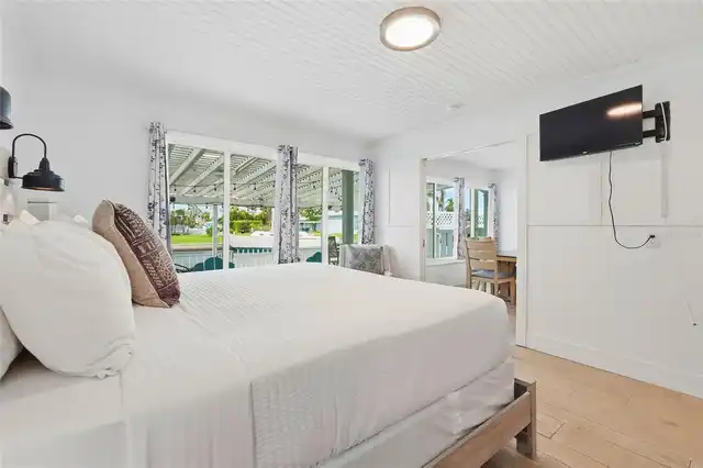 Listing Photo 23