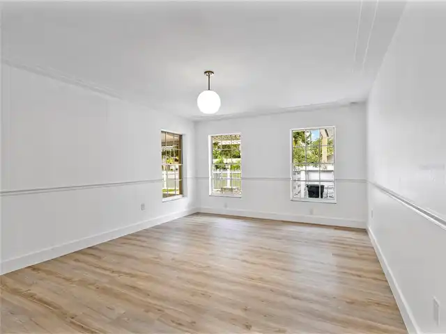 Listing Photo 20