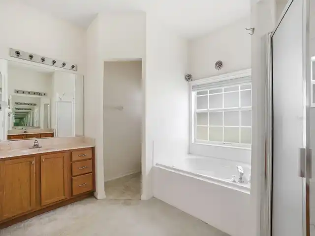 Listing Photo 20
