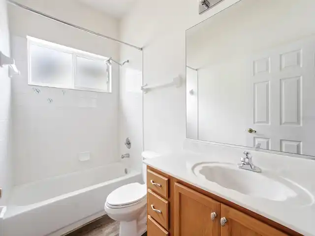 Listing Photo 24