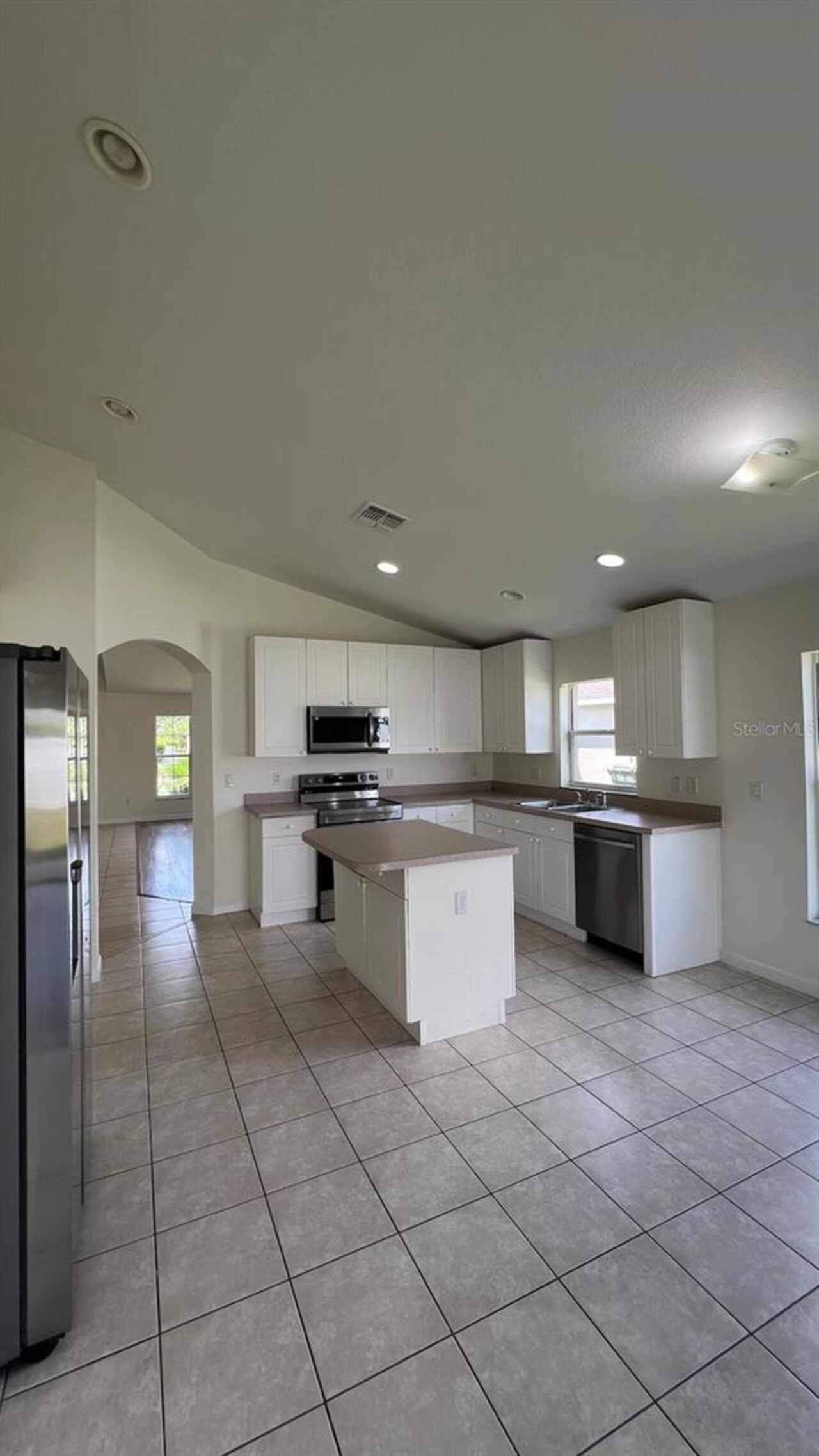 Listing Photo 17