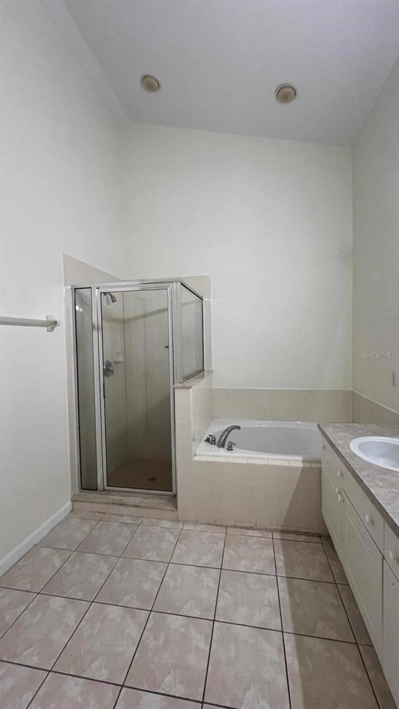 Listing Photo 34