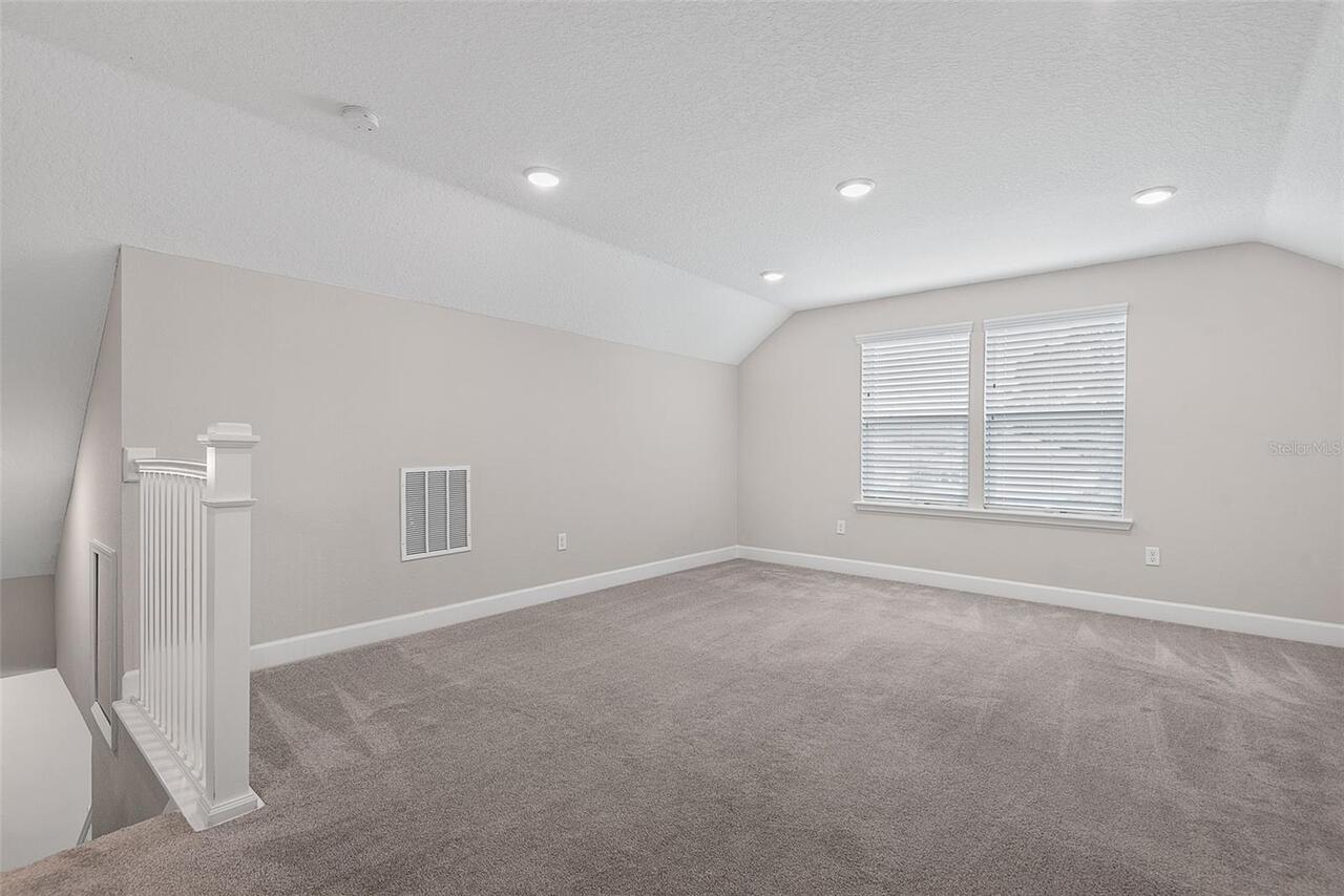 Listing Photo 32