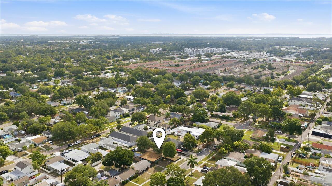 Listing Photo 10