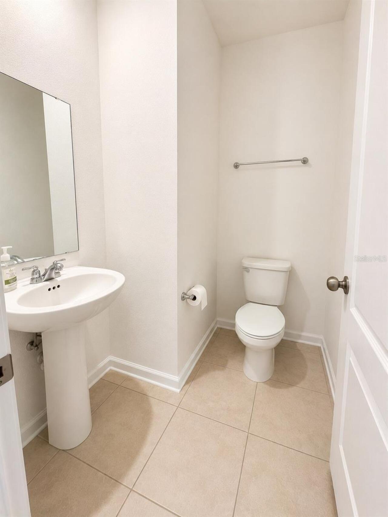 Listing Photo 9