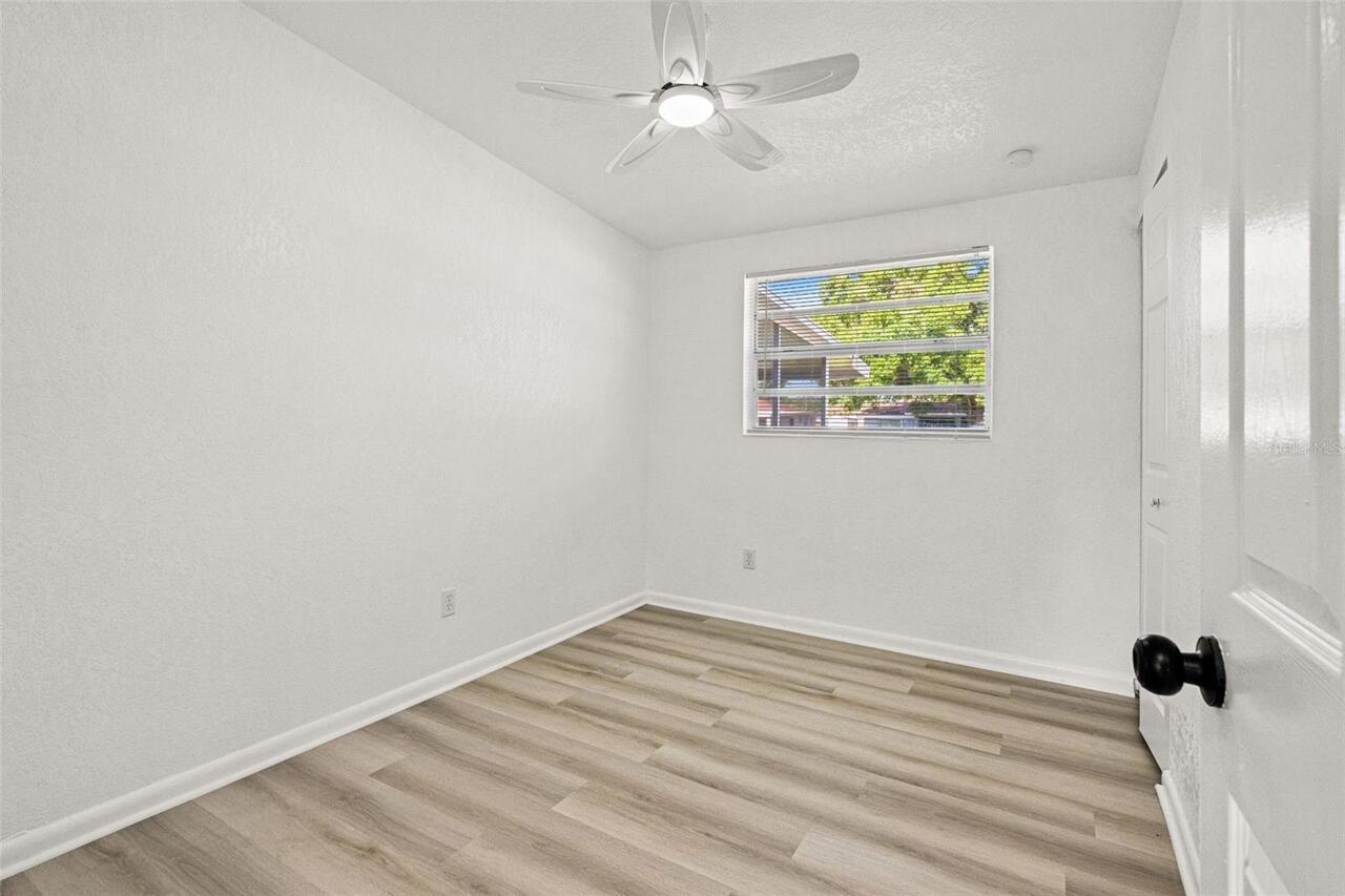 Listing Photo 20