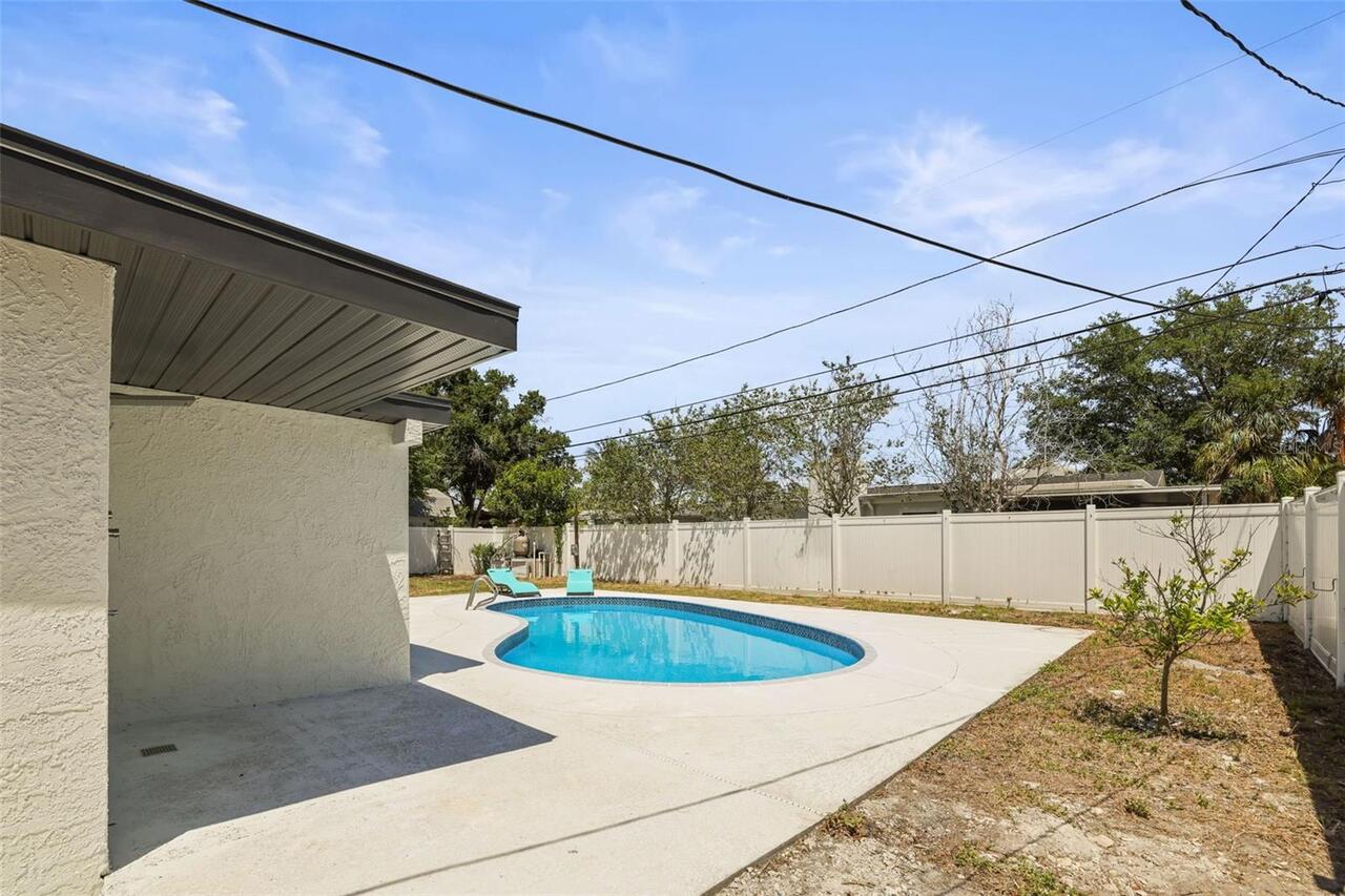 Listing Photo 42