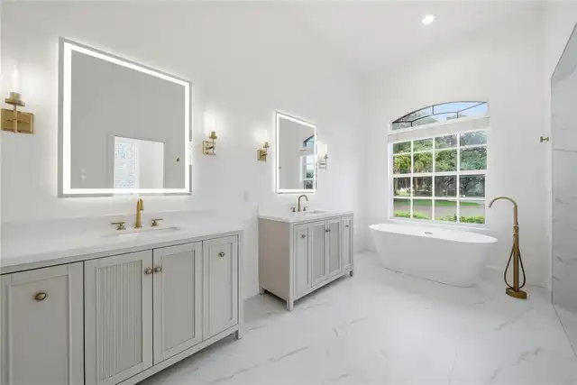 Listing Photo 15