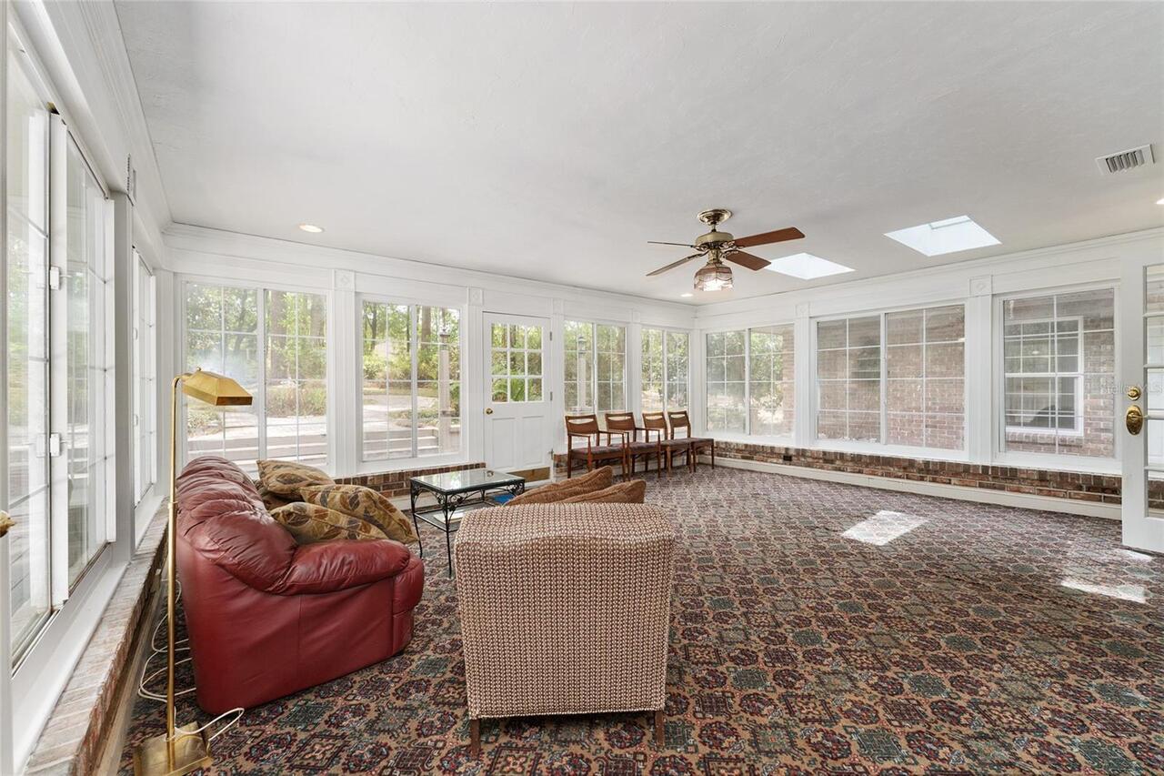 Listing Photo 15