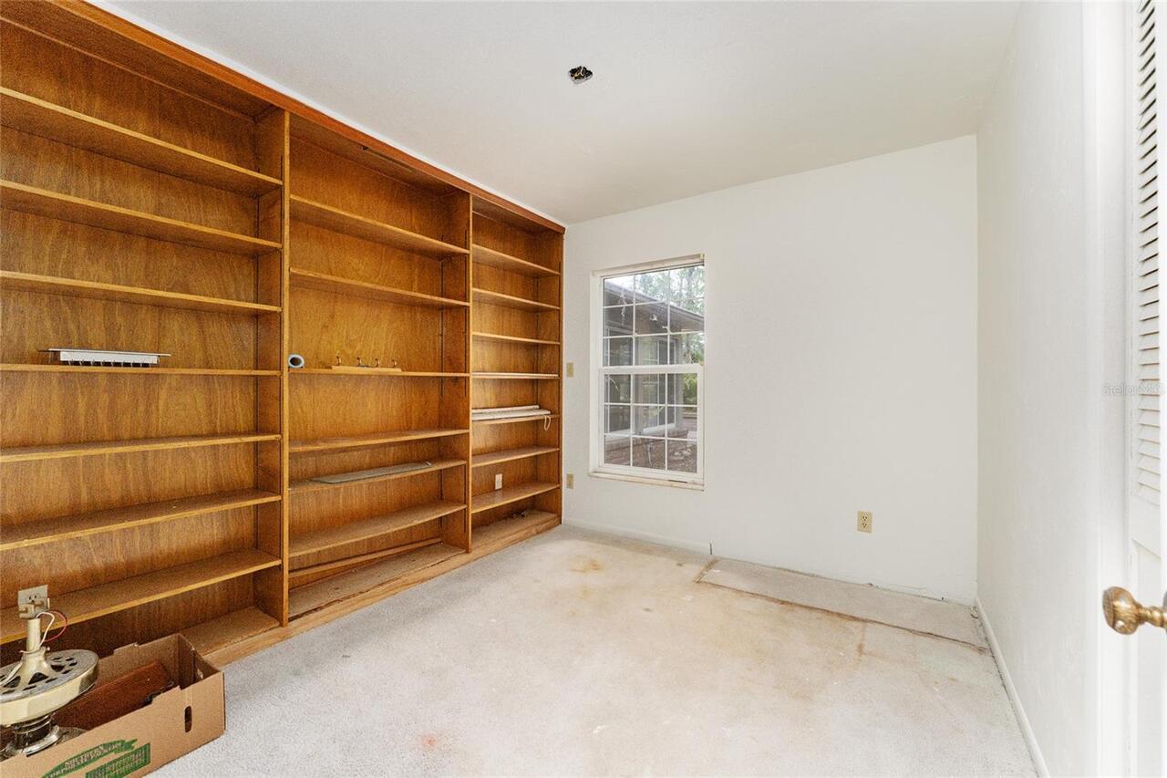 Listing Photo 16