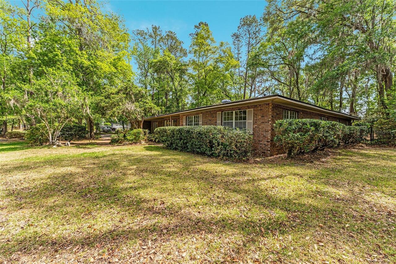 Listing Photo 38