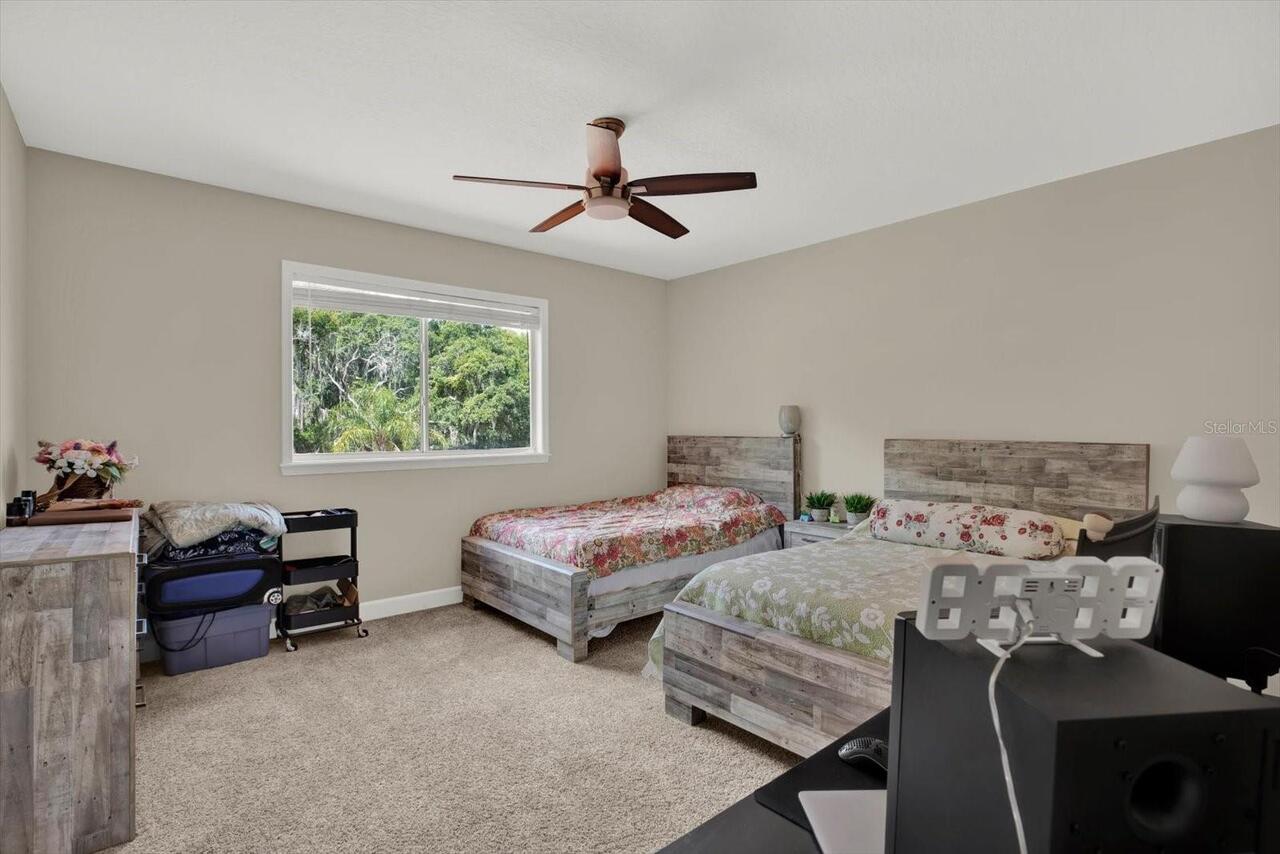 Listing Photo 34