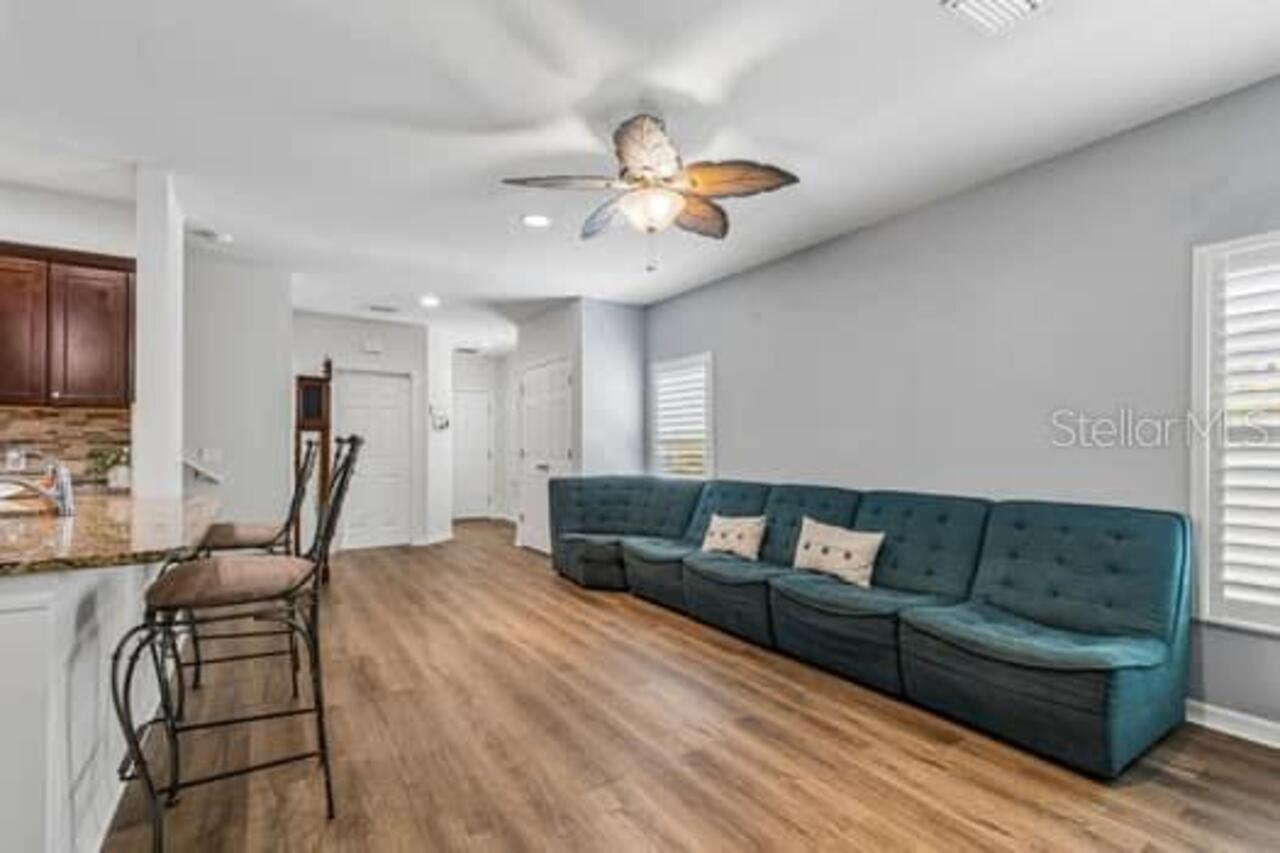 Listing Photo 16