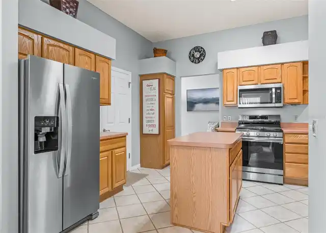 Listing Photo 28