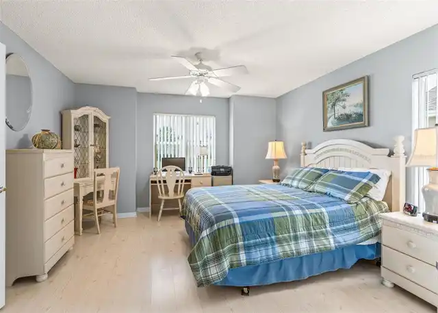 Listing Photo 37