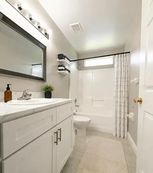Listing Photo 22
