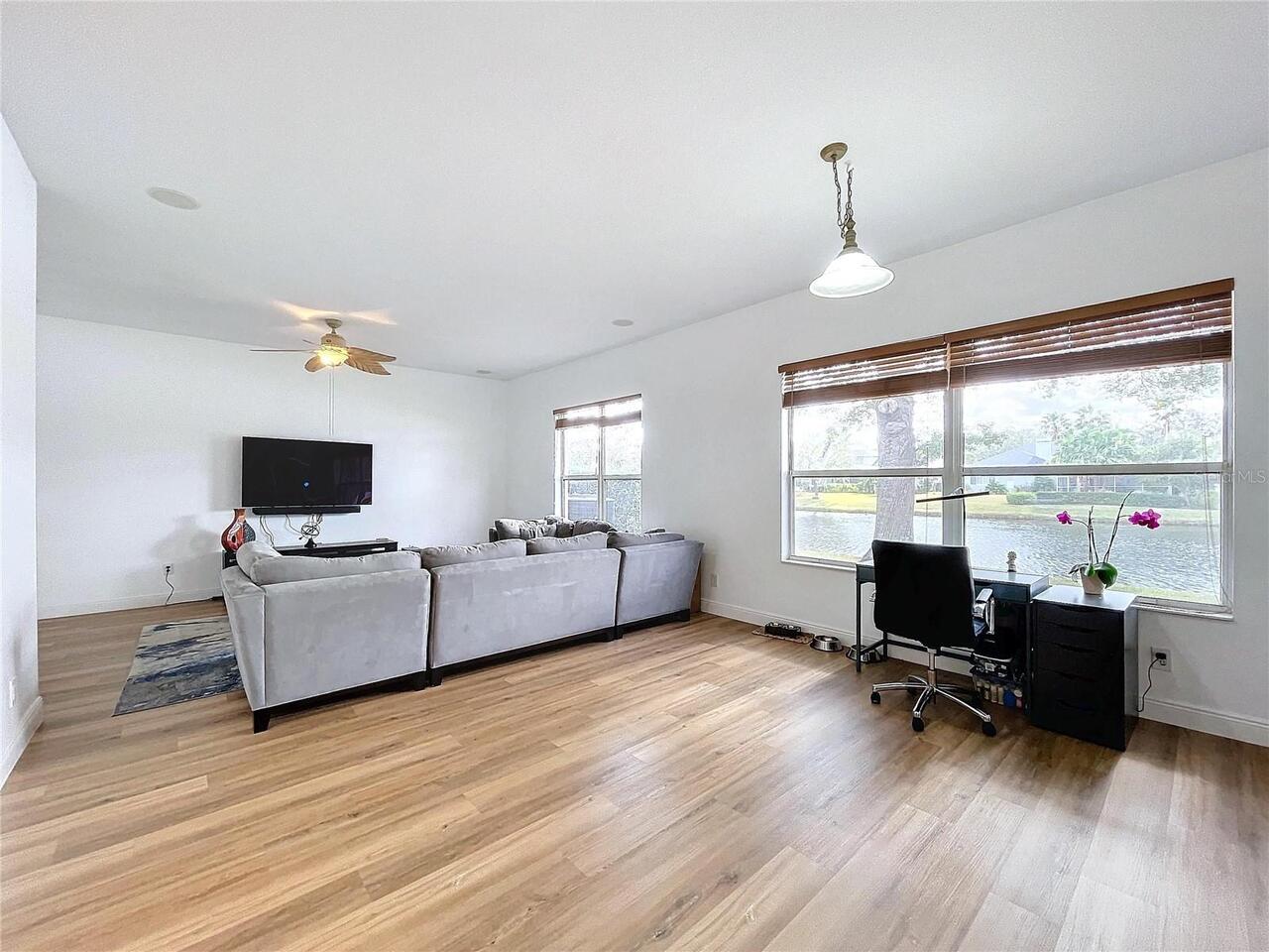 Listing Photo 32