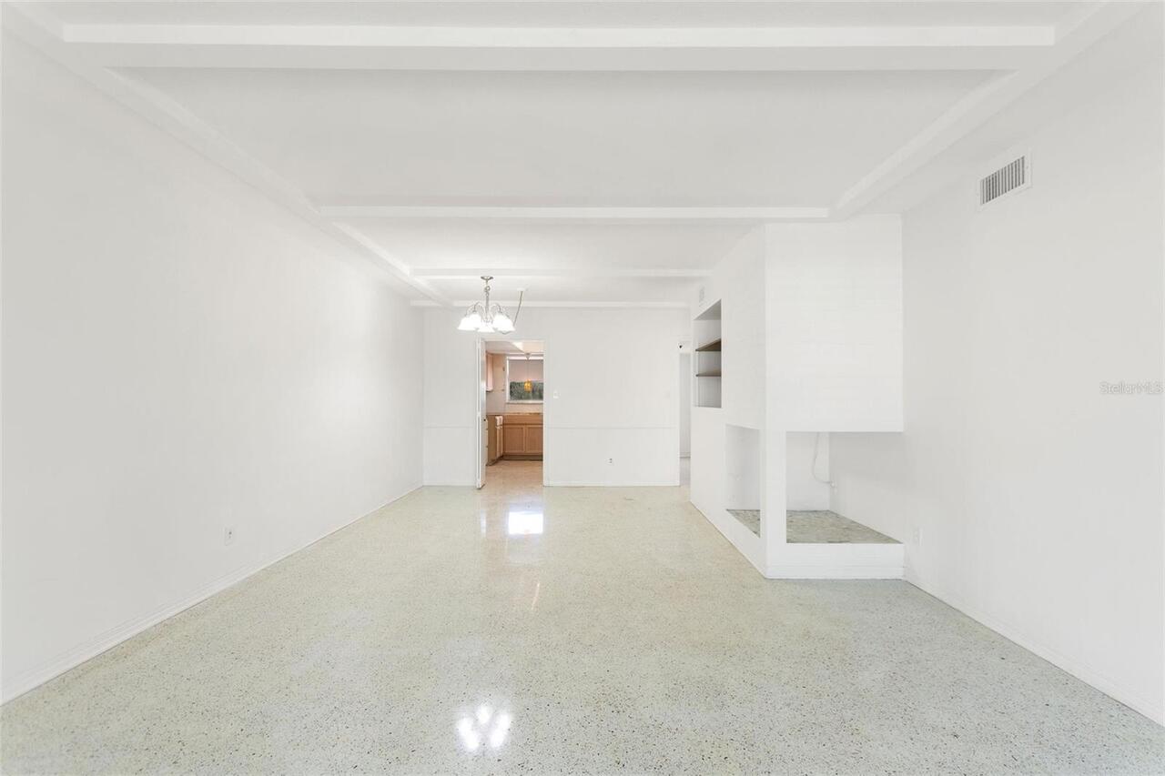 Listing Photo 13