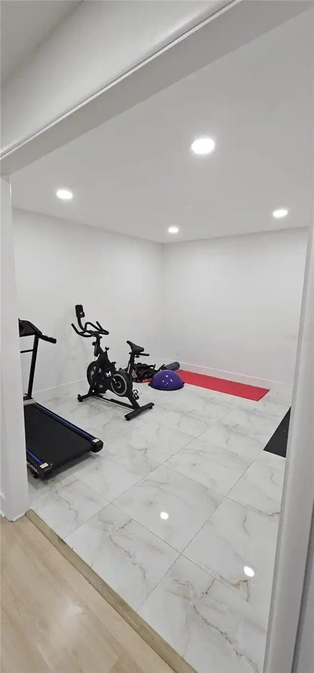 Listing Photo 37
