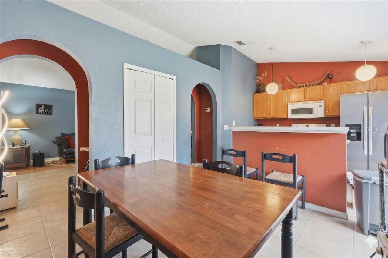 Listing Photo 11