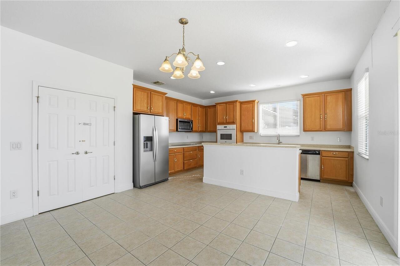Listing Photo 16