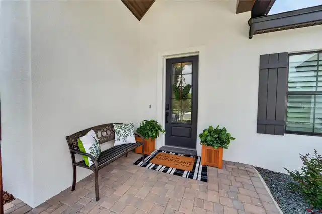 Listing Photo 7