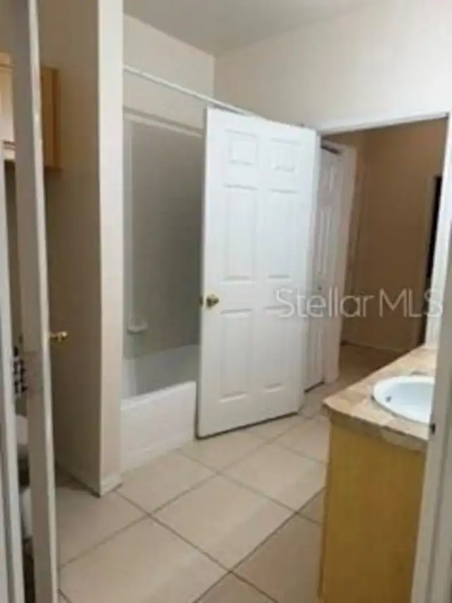 Listing Photo 7