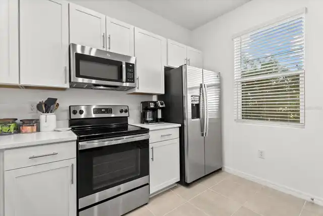 Listing Photo 7