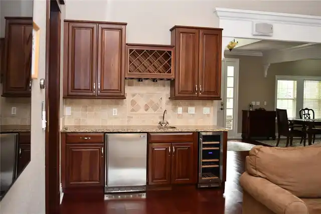 Listing Photo 21