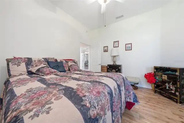 Listing Photo 41