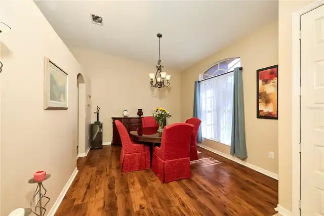 Listing Photo 7