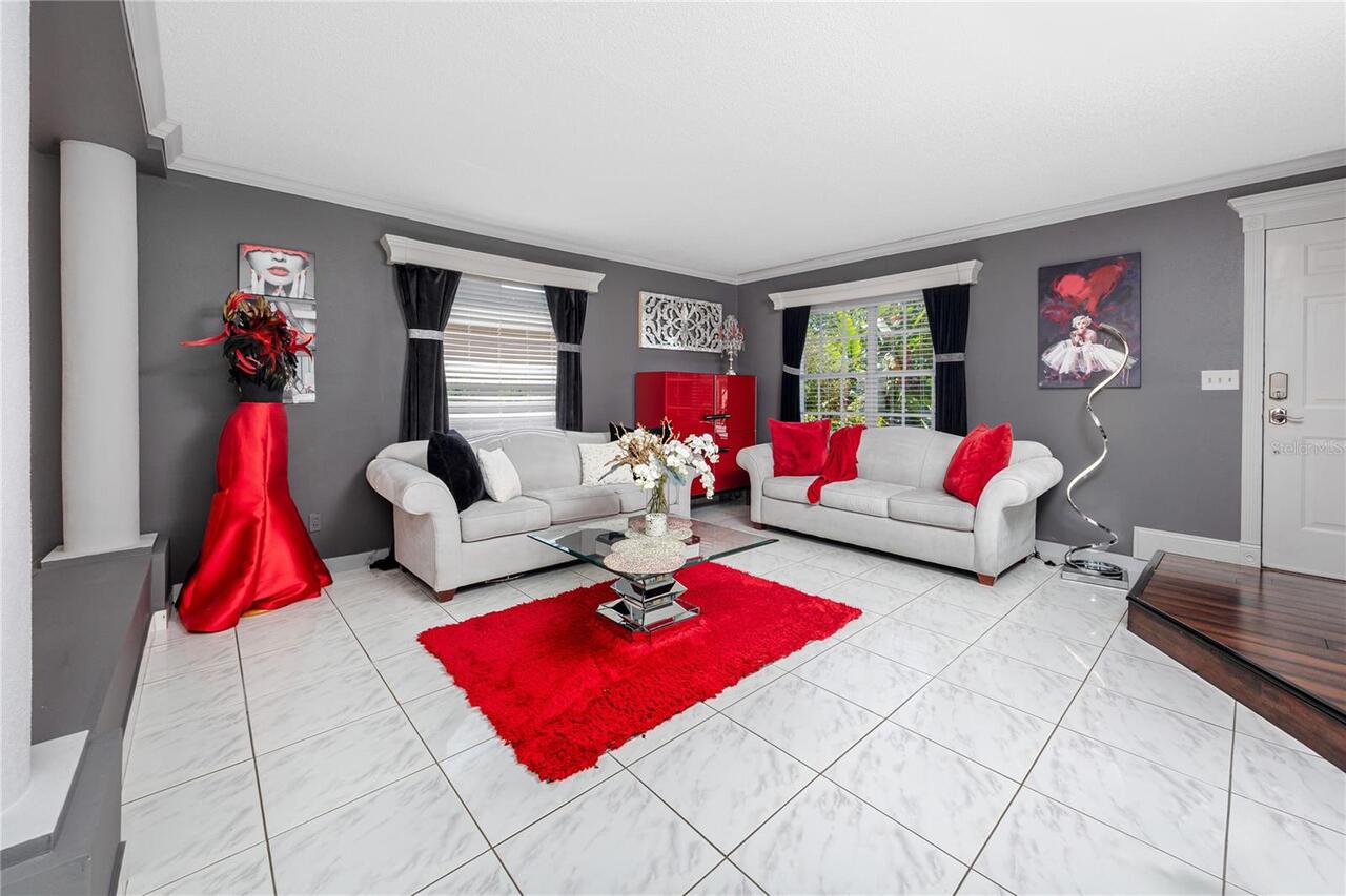Listing Photo 12