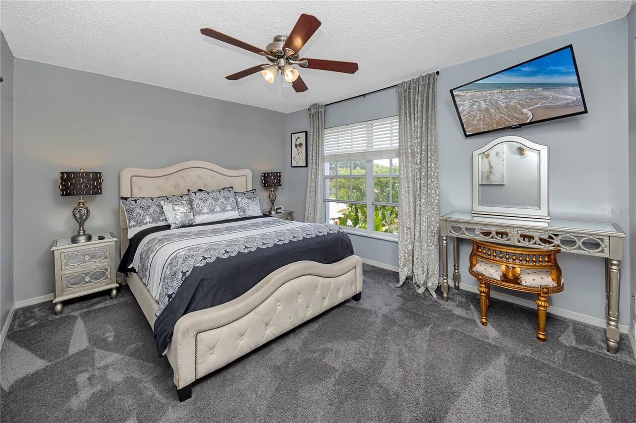 Listing Photo 32