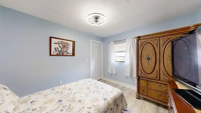 Listing Photo 20