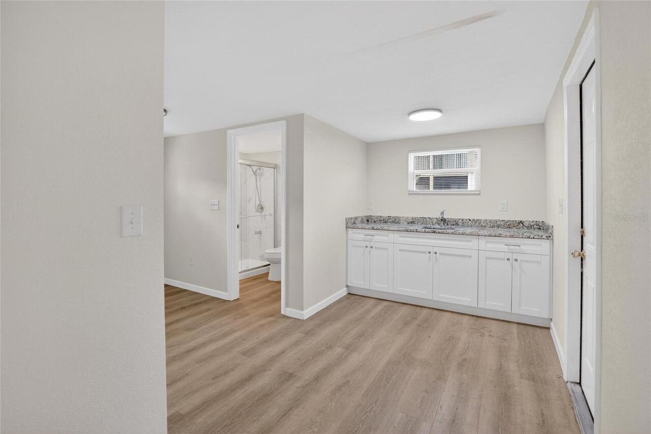 Listing Photo 33