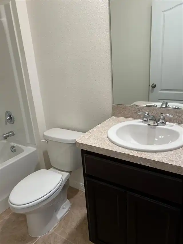 Listing Photo 14