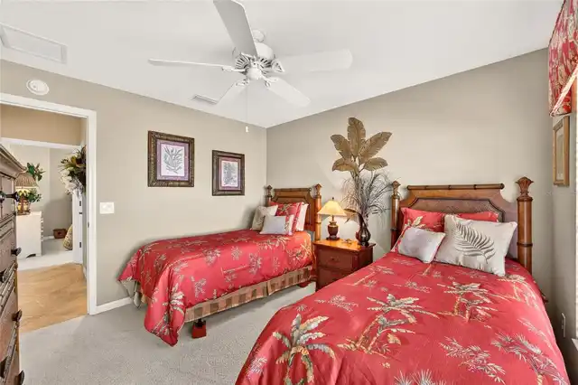 Listing Photo 32