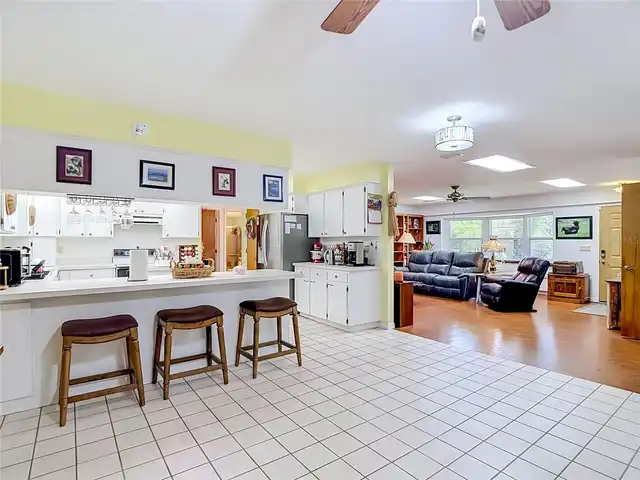 Listing Photo 33