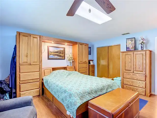 Listing Photo 46