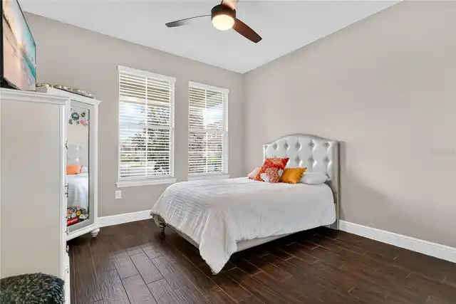 Listing Photo 23