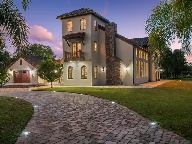 Listing Photo 8