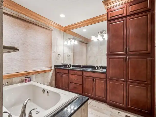 Listing Photo 31