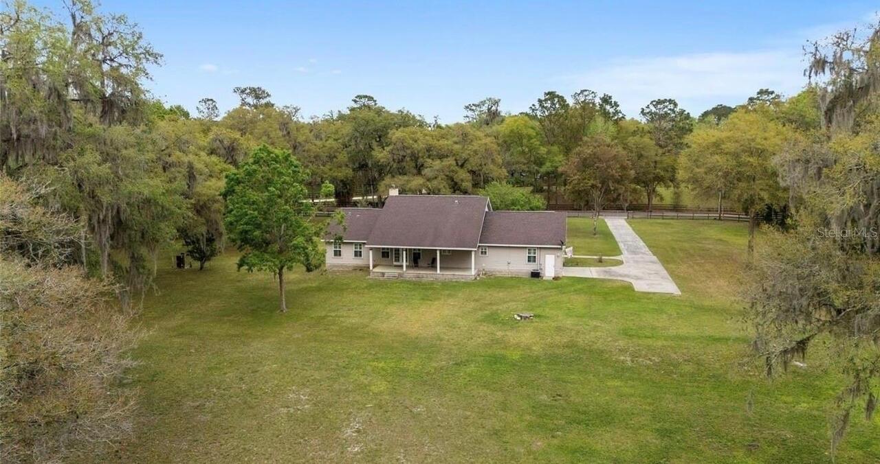 Listing Photo 8