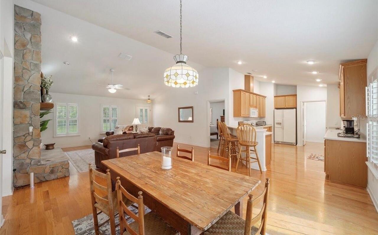 Listing Photo 16