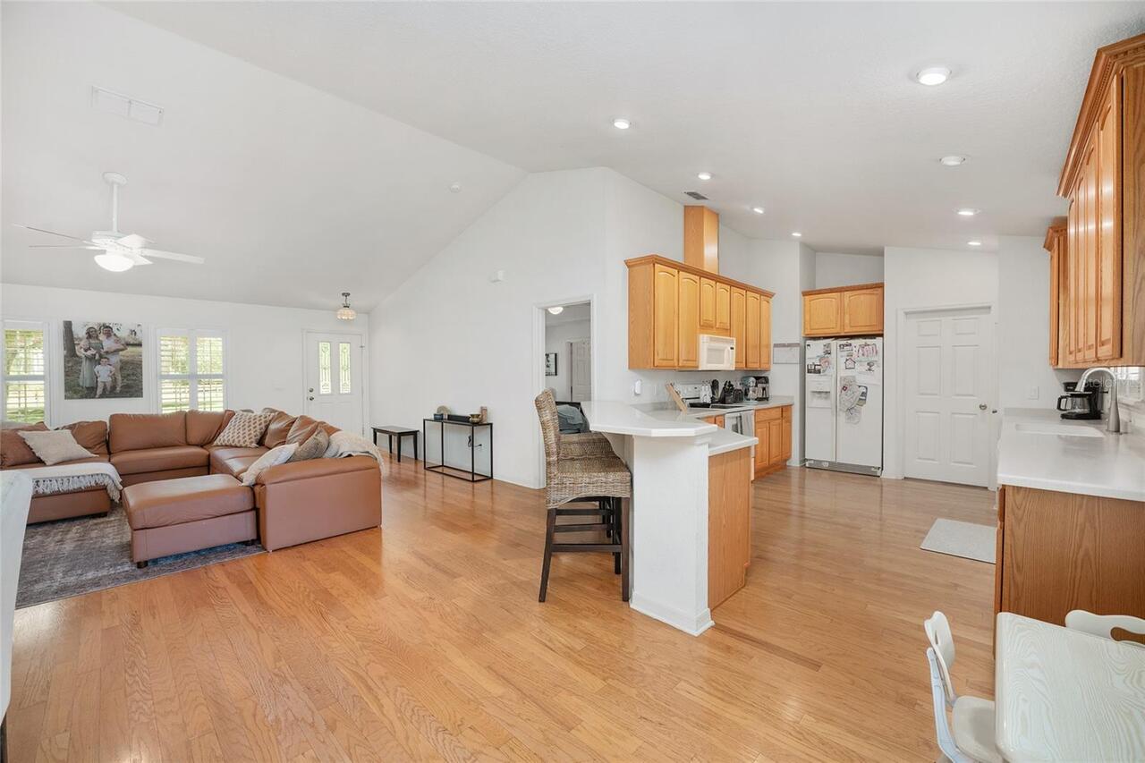 Listing Photo 15