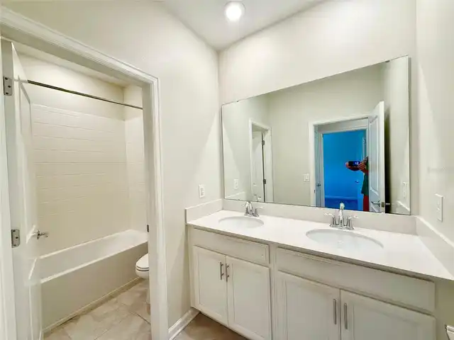 Listing Photo 14