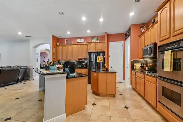 Listing Photo 17
