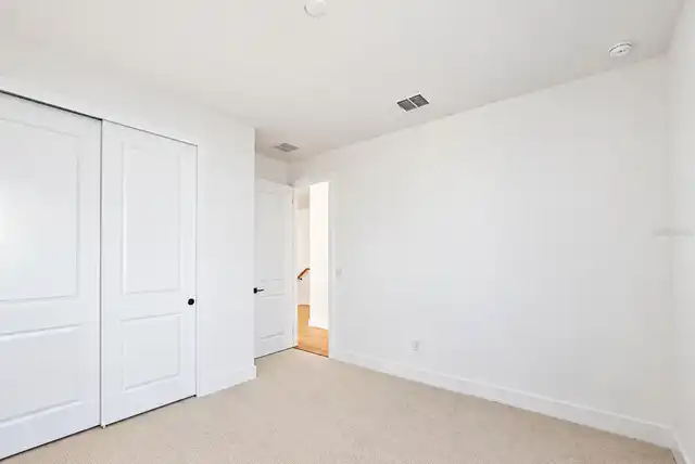 Listing Photo 35