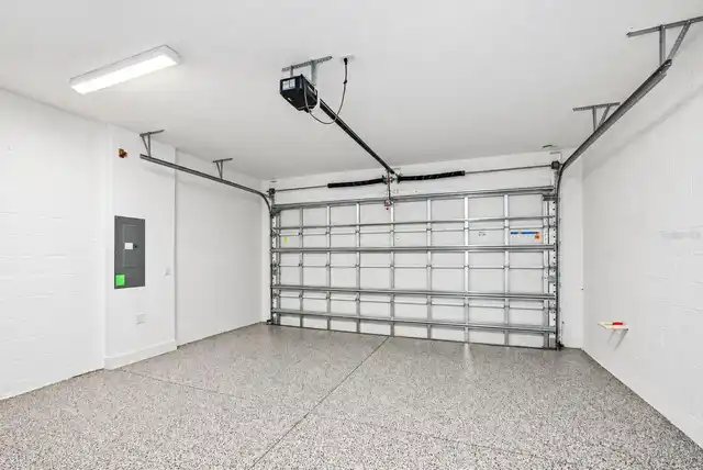 Listing Photo 38